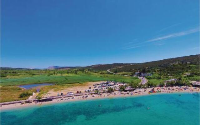 Holiday home Novalja QR-1783