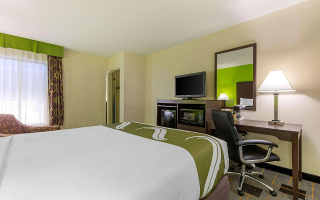 Quality Inn Cleveland North