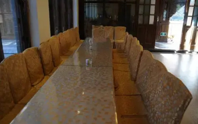 Xianghe Hotel