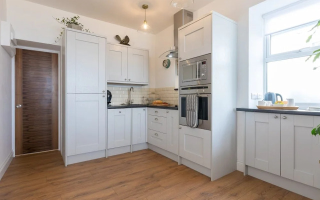 Hepworth Apartment