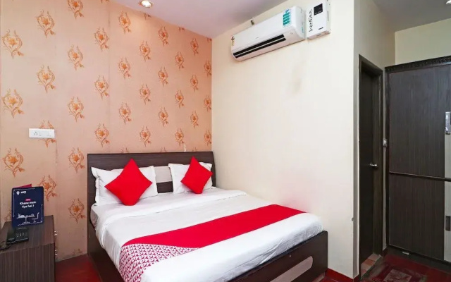 Hotel Shanti Palace