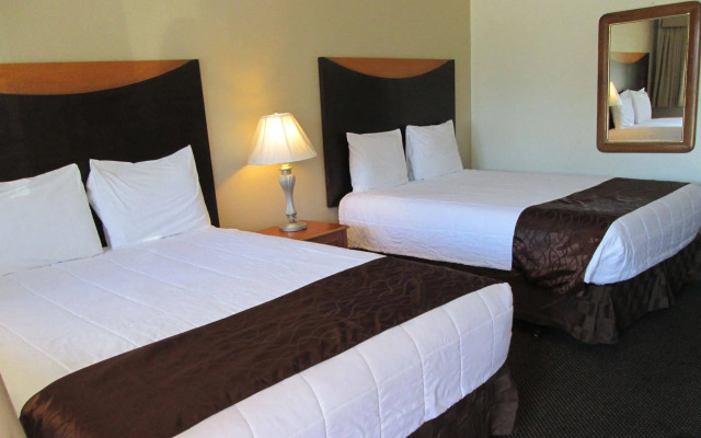 Town and Country Inn