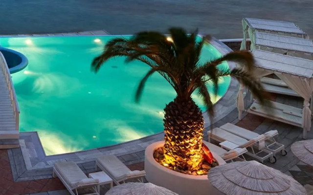 Mykonos Lumiere Villas