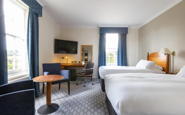 Avisford Park Hotel