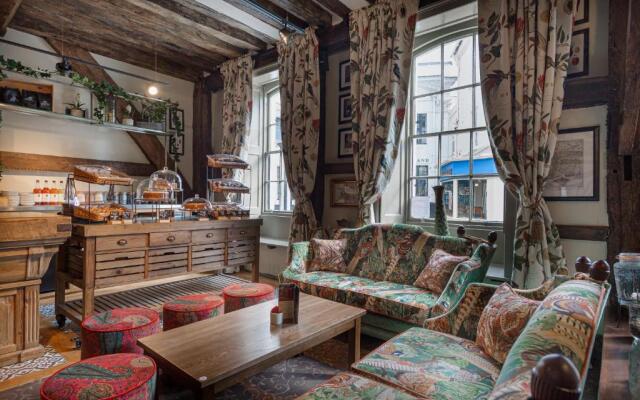 The White Horse Hotel, Romsey, Hampshire