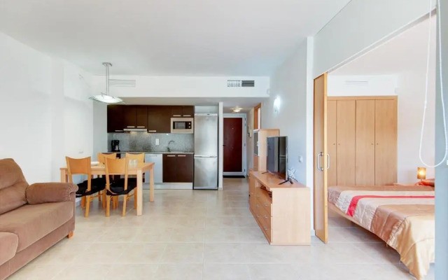 Marines Mestral Bj 8 - Barneda Premium