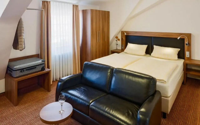 Goldener Engel Hotel - Restaurant