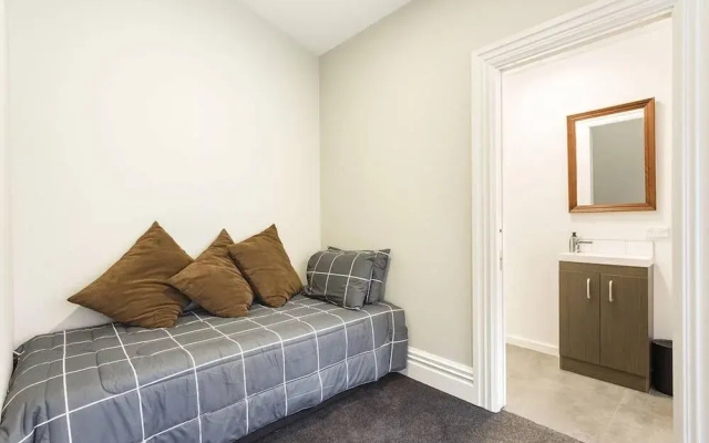 The Stuart St Terraced House
