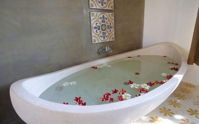 Dontrei Villa Angkor