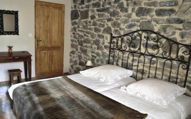 Chambres D'hôtes - La Clé des Bois