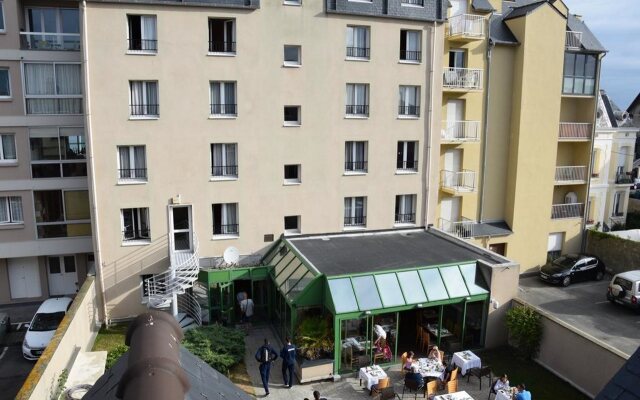 Escale Oceania Saint-Malo