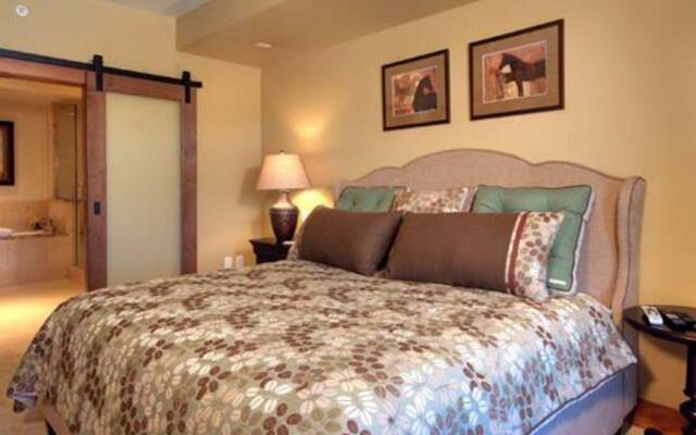 Edgemont Condos by Moving Mountains