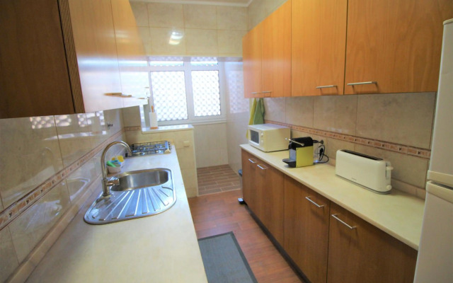 Quiet and Central Apartment