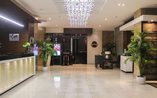Brentwood Suites