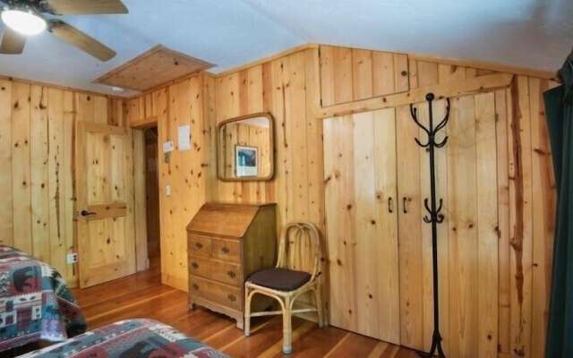 Scenic Wonders Bassett Cabin 5 Bedrooms