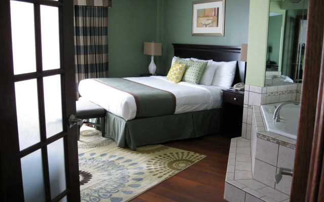 The Plaza Hotel & Suites