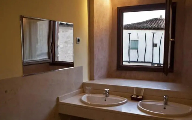 Hospedería Porta Coeli