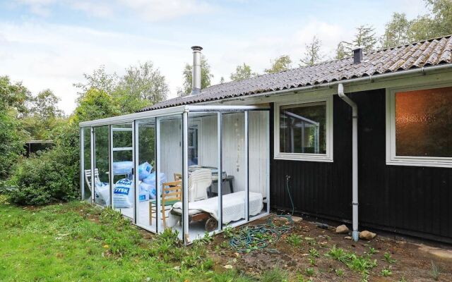 Earthy Holiday Home in Roslev near Sea