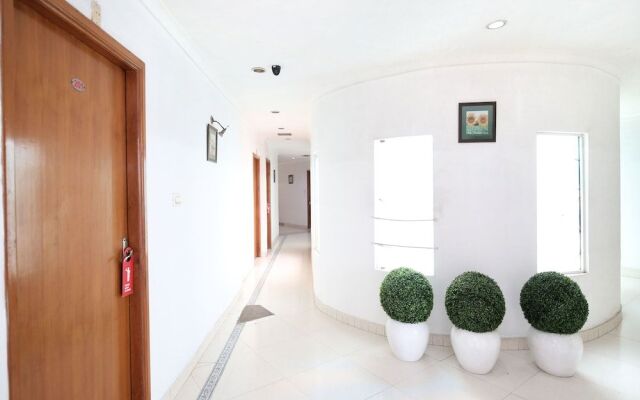 OYO 13365 Hotel Teg Royal
