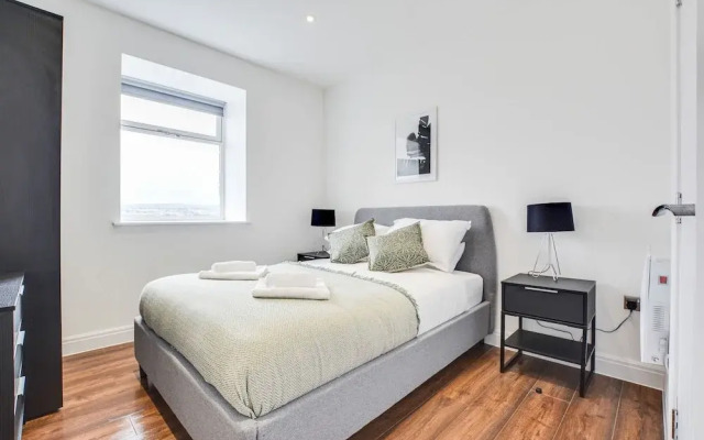Host Stay Canalside Lofts Apartment