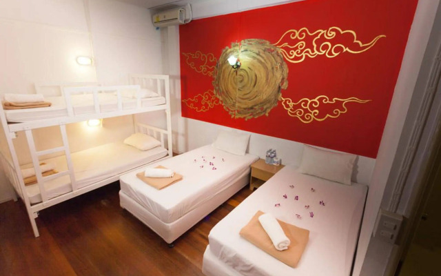 Phuket Old Town Hostel