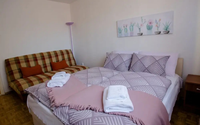 Main street apartment Mostar