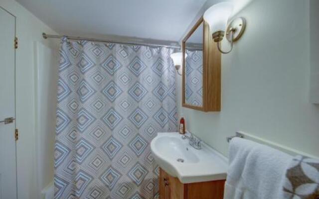 Moscow 1800's Farmhouse