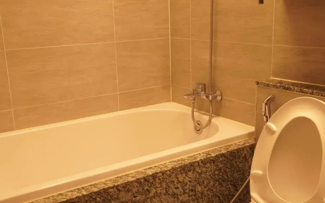 Anstay Apartment in Starlake Daewoo Residence