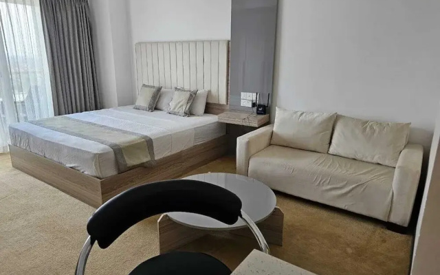 Ocean Breeze Condo