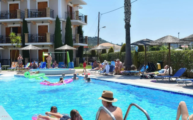 Katsaros Luxury Apts II 5 min walk to beach