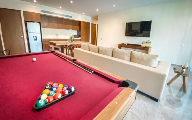 Friends and Family Luxury Apartment