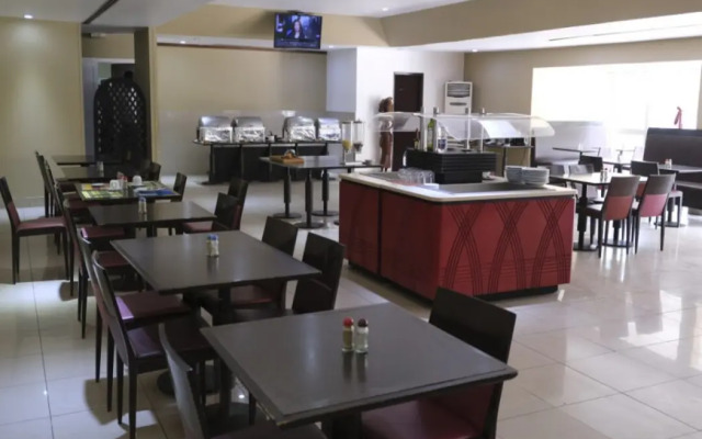 Hotel Irrisor