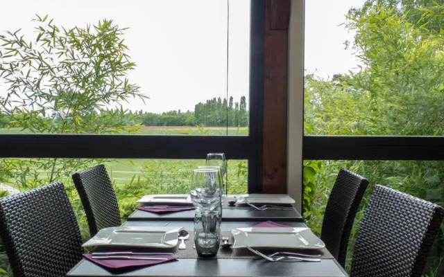 Logis Hôtel Restaurant La Vieille Ferme