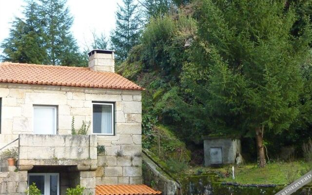 Mosteiro De S. Cristovao De Lafoes