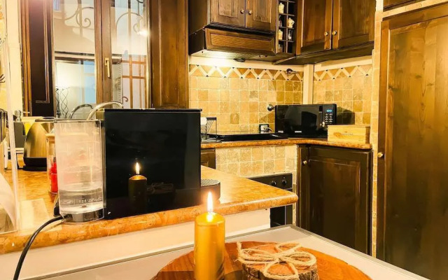 Trevi Fountain Stylish Guesthouse