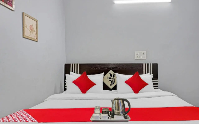 Oyo 92864 Silver Stone