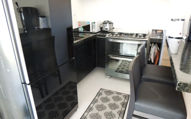 Casa com 3 Quartos em Condomínio Geriba