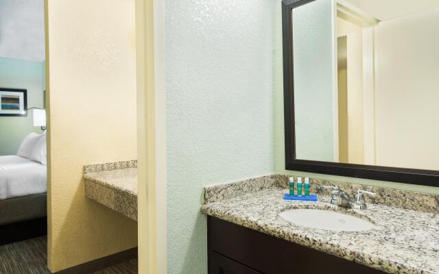 Holiday Inn Express Hotel & Suites Ft. Lauderdale-Plantation, an IHG Hotel