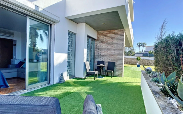 Aparts & Suites summer cascade Alvor