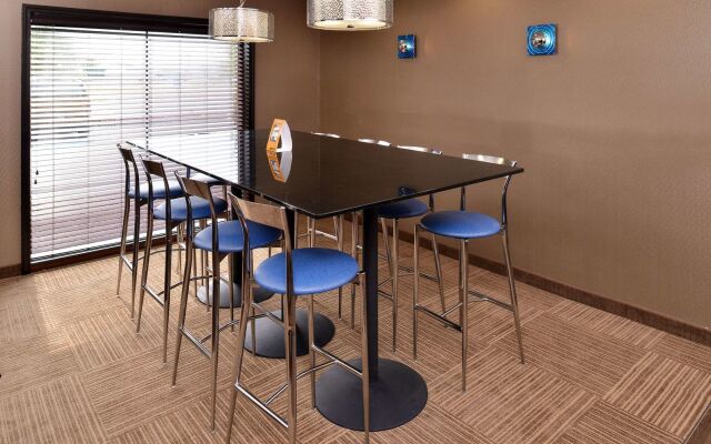 Comfort Suites Columbus