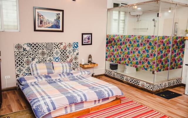 Hanah's Tiny Hanoi Homestay