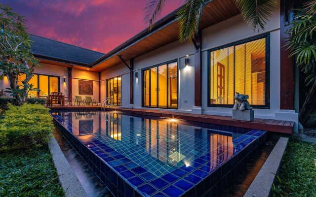 Villa Savu by Tropiclook