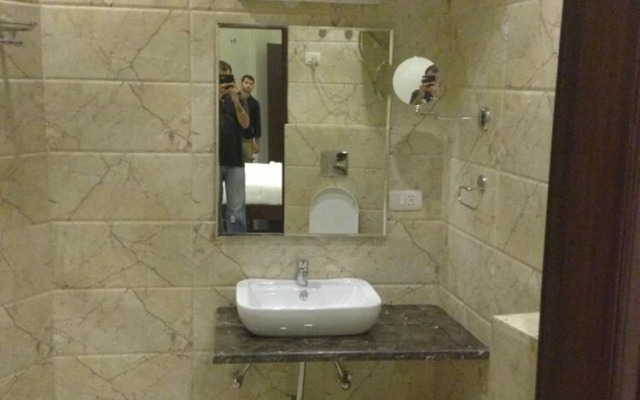 Live Inn Hotel sector 45