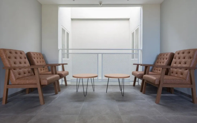 OYO 2123 Sun Residence