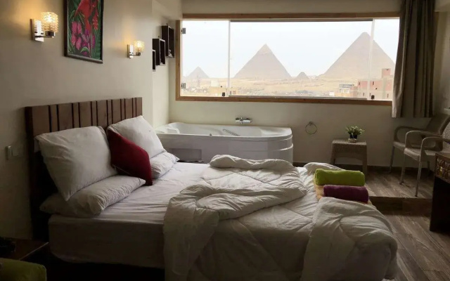 Sun Pyramids View Inn