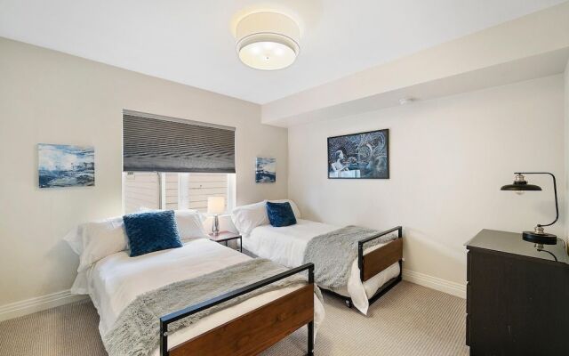 Townhome near RiNo with Rooftop Patio