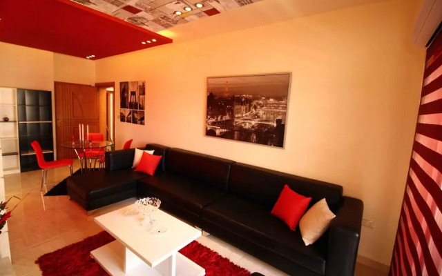Aqarco Shmaisani Apartment