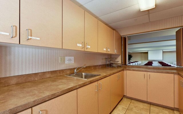 Quality Inn & Suites Matthews - Charlotte