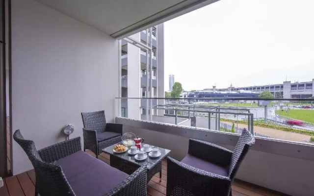 Parco Vittoria by TemporaryFlat