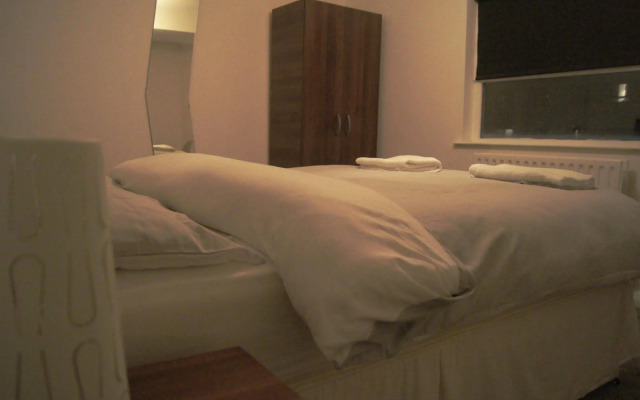 The Residence London City